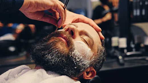 Straight Razor vs. Safety Razor – Style & Swagger