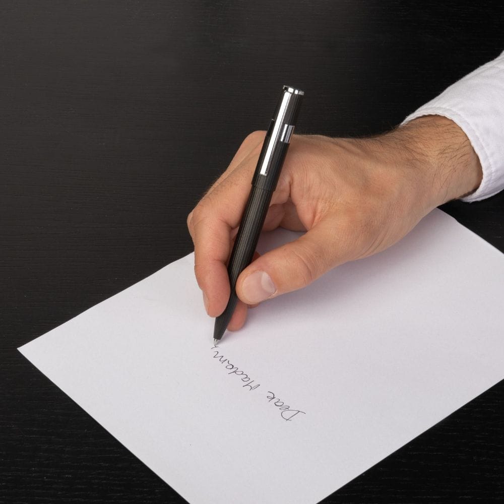 Pen Hugo Boss Ballpoint Pen Gear Pinstripe Black / Chrome